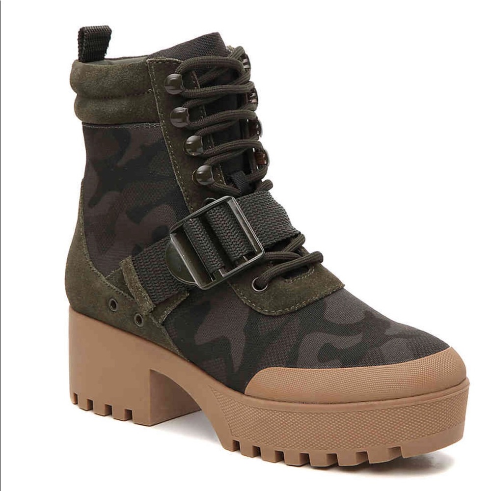 Steve Madden Nayra combat boots
